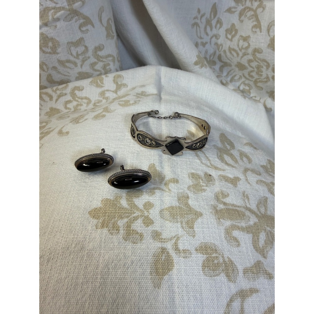Vintage Silver Tone Black Onyx Style Cuff Bracelet & Earrings sterling silver